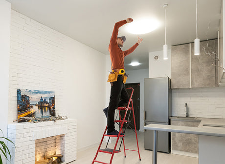 Electrician vs. DIY enthusiasts: Why hiring a professional is a wise choice?