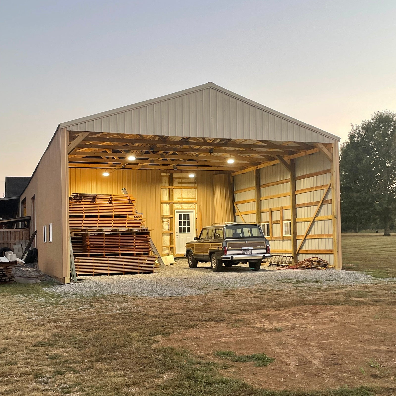 High Bay vs Hexagon Garage Lights: Which Wins?