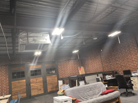 High-CRI UFO High Bays for Factory Quality Control Areas