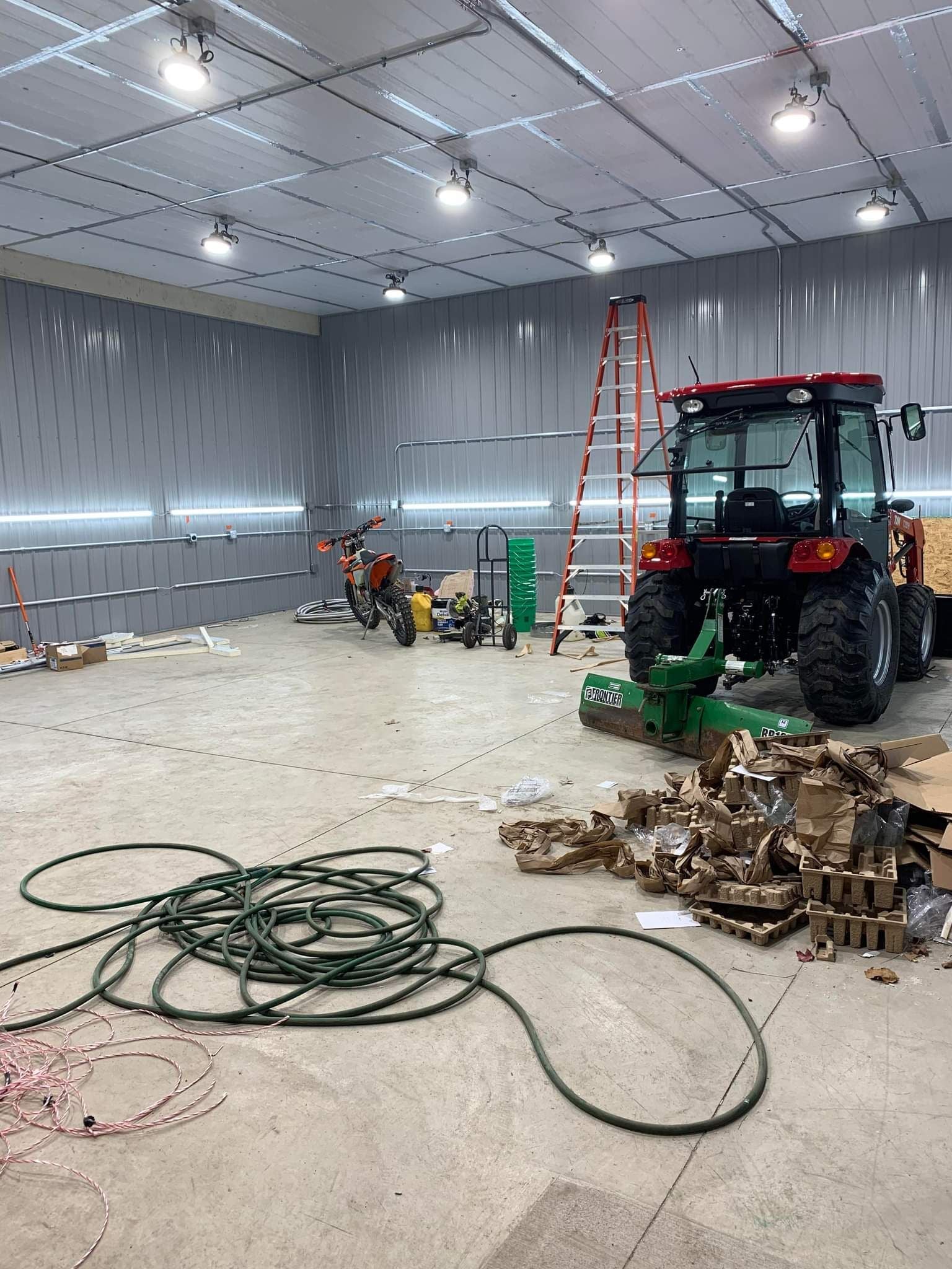 Corrosion-Proof Lighting for Livestock Facilities