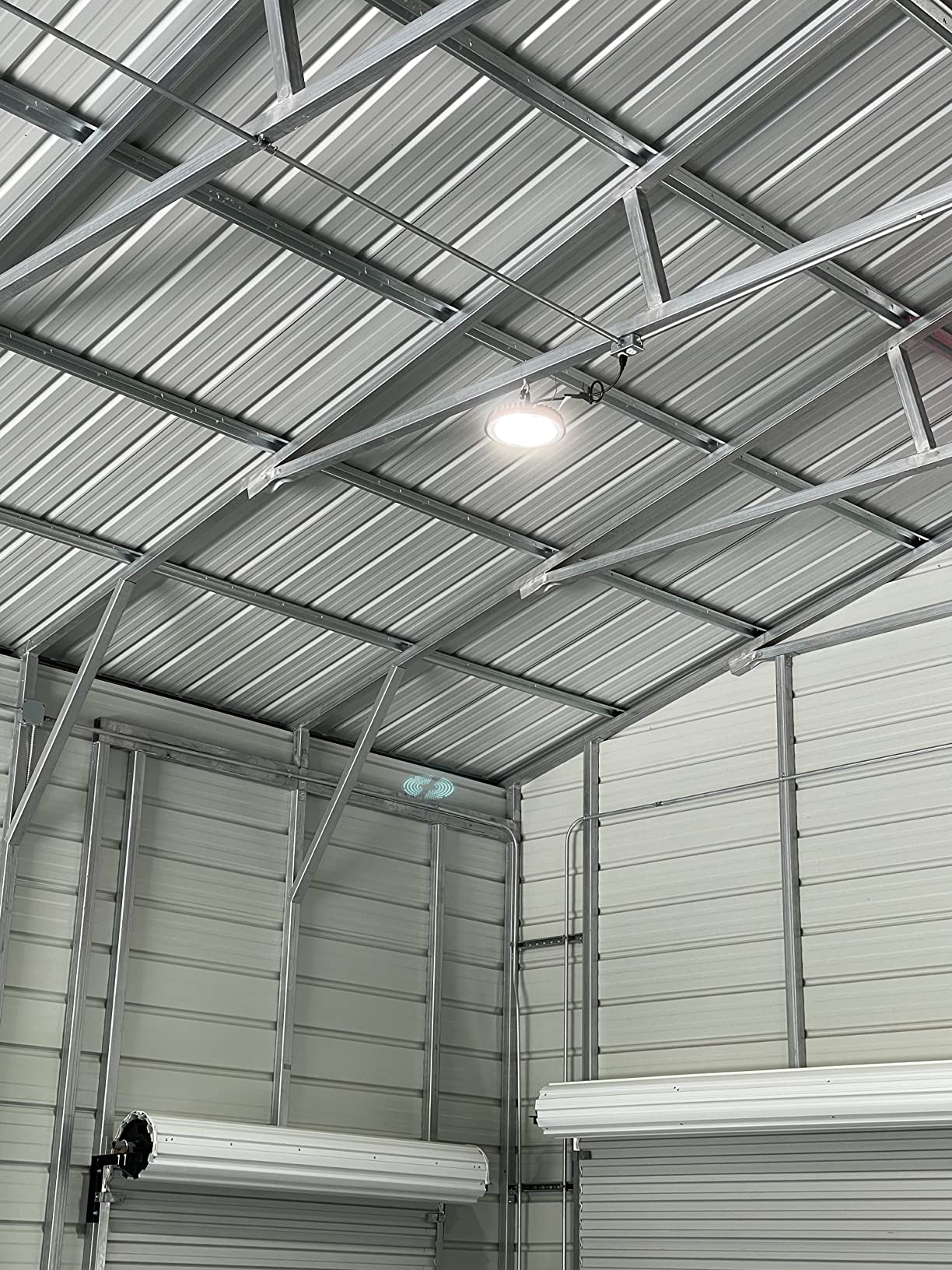 Securing UFO Lights to I-Beams: Best Clamp Practices