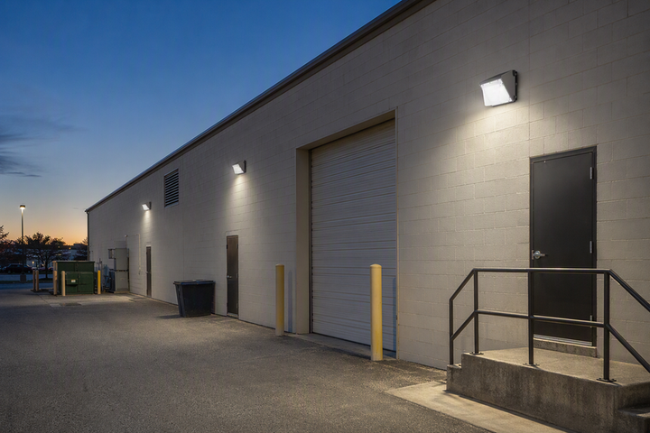 Commercial Exterior Lighting Retrofit: Replacing 400W Metal Halide Wall Packs with 100W-150W LED
