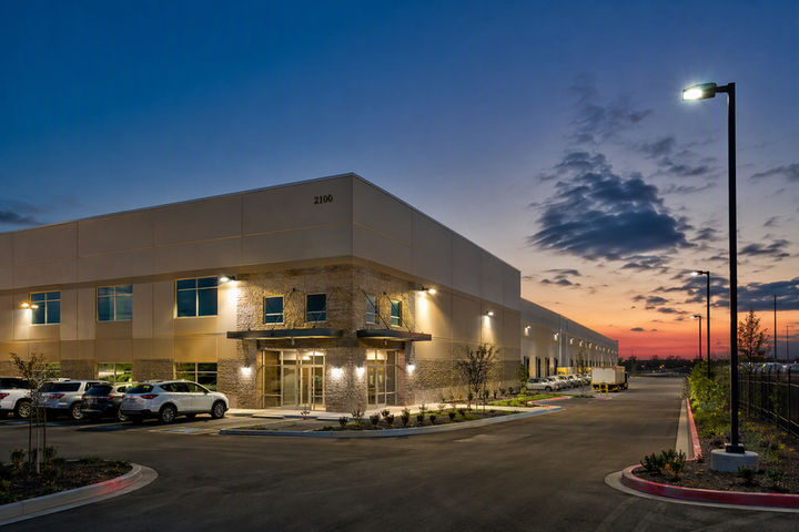 Can One Photocell Control Every Exterior Lighting Zone?
