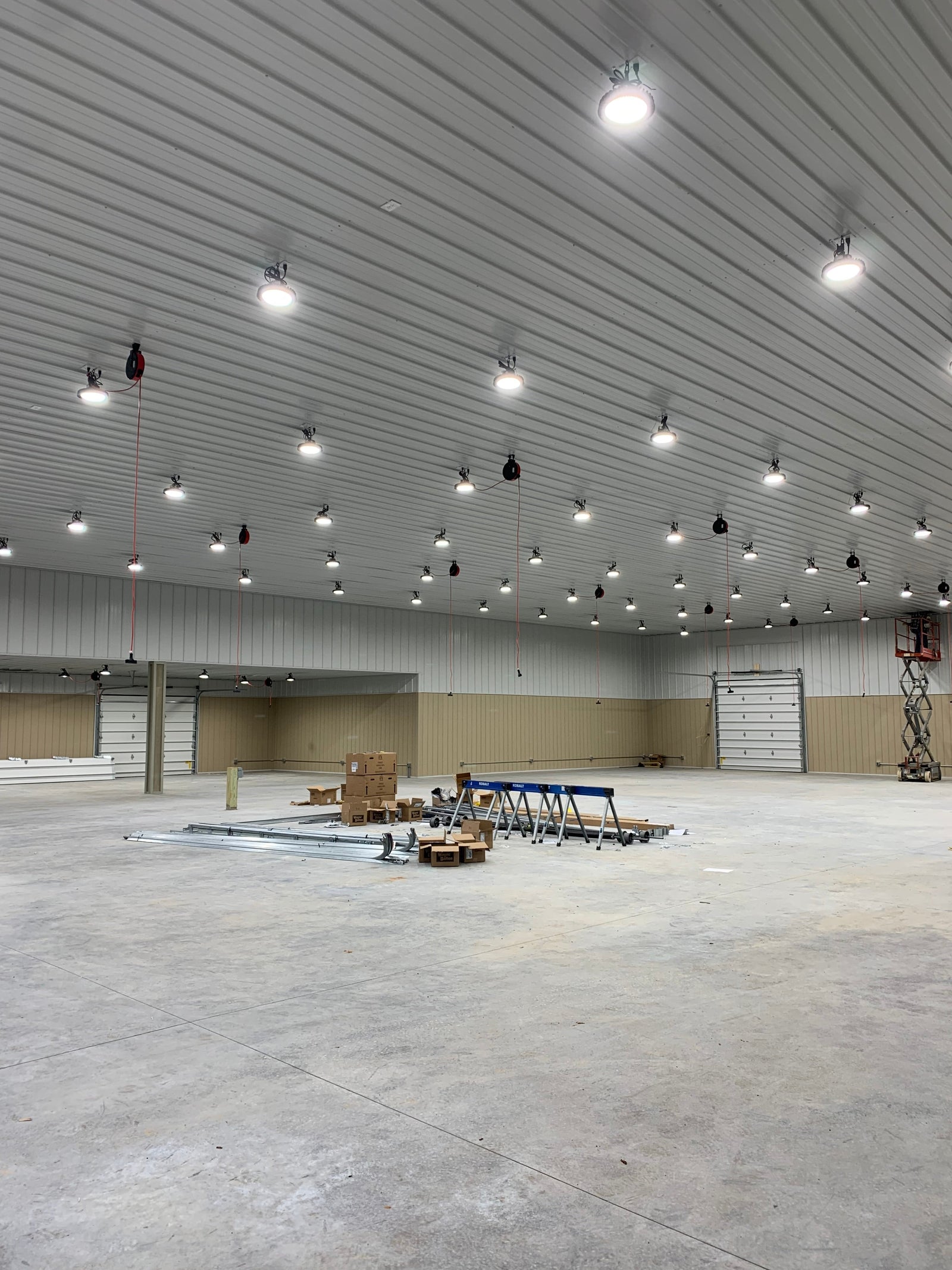DACO Electric: High-Density Industrial Warehouse Fit-Out