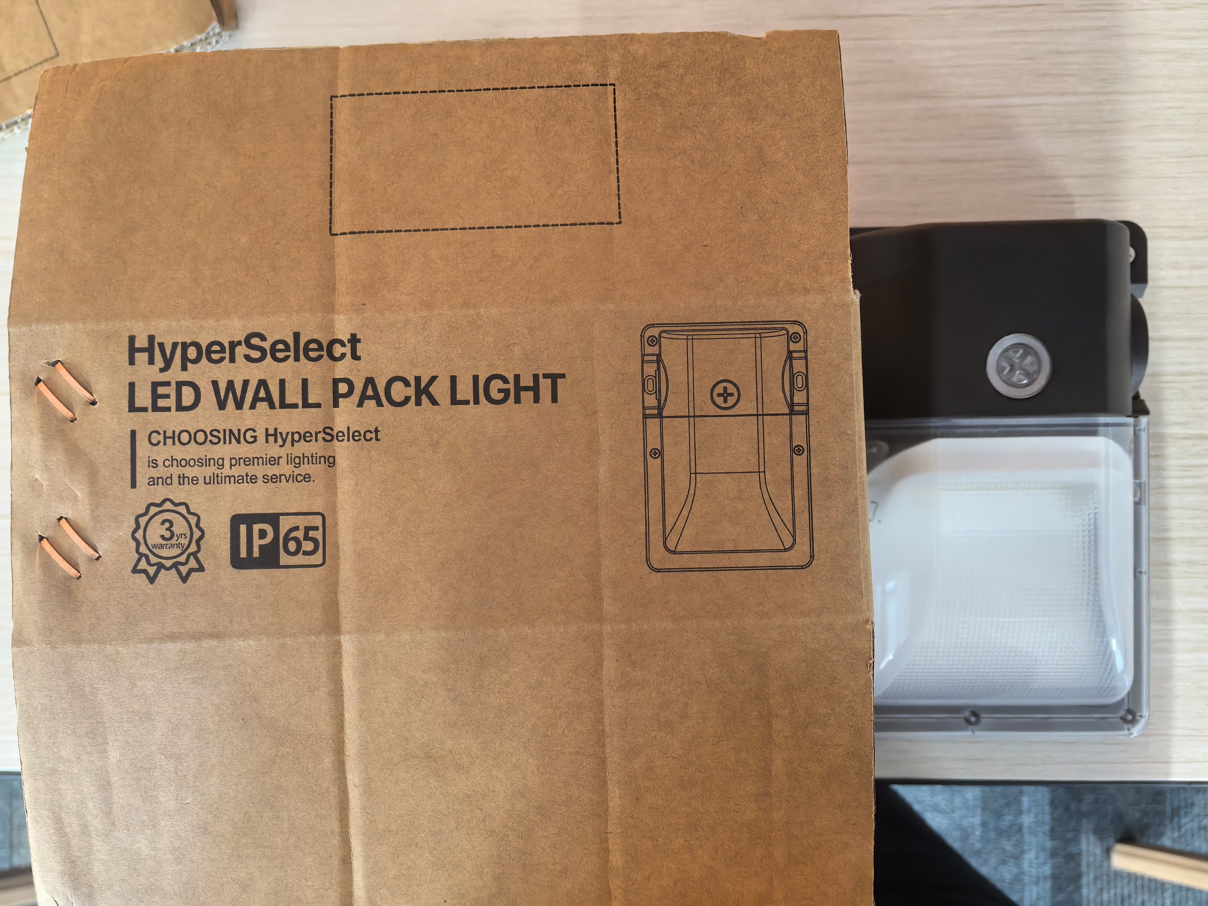HyperSelect LED Wall Pack Light product and packaging