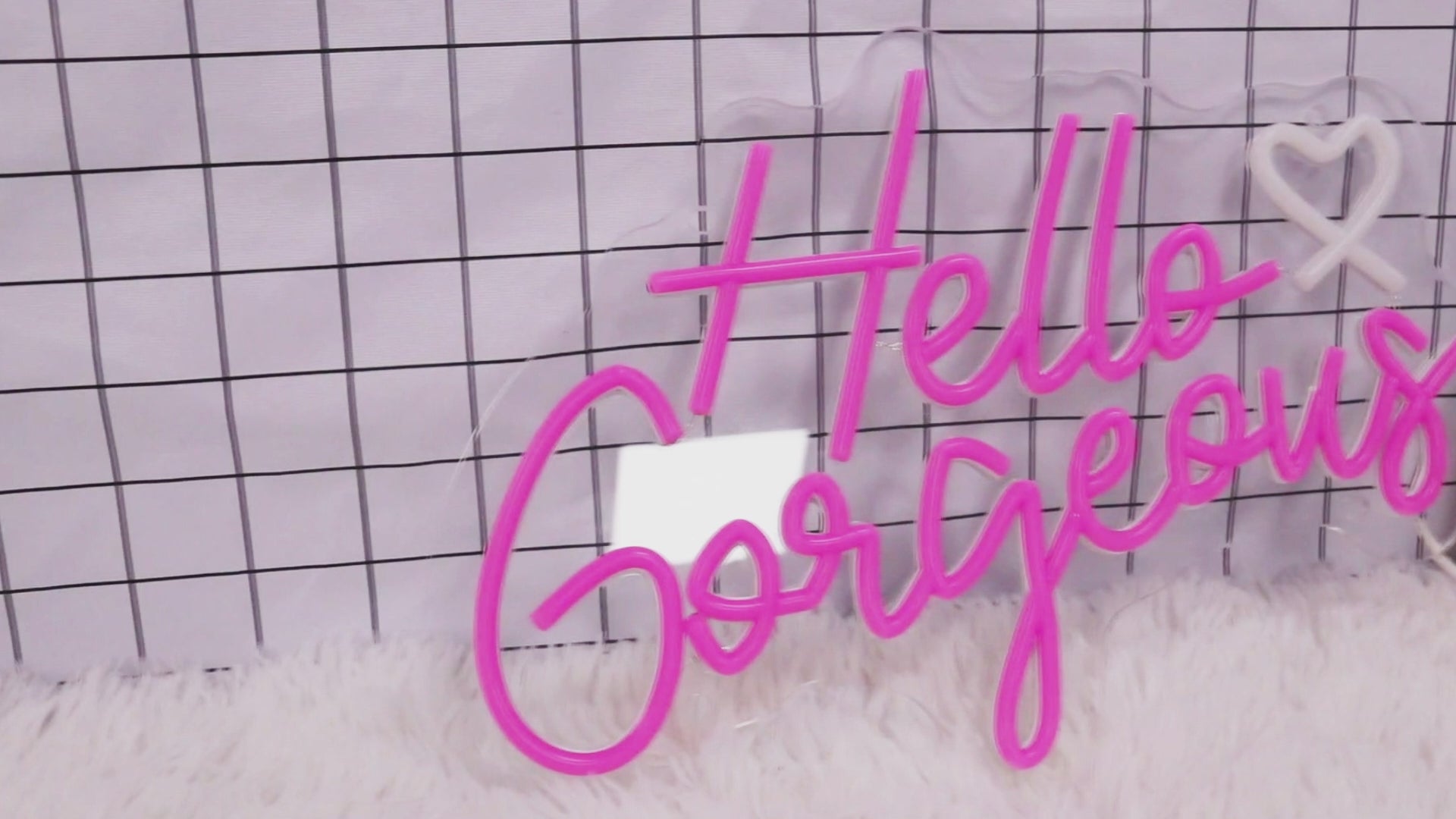 ピンクネオンライト - 그래, 너는 오늘도 예쁘다 Hello Gorgeous Neon Sign | Pink Heart Light – Hyperlite